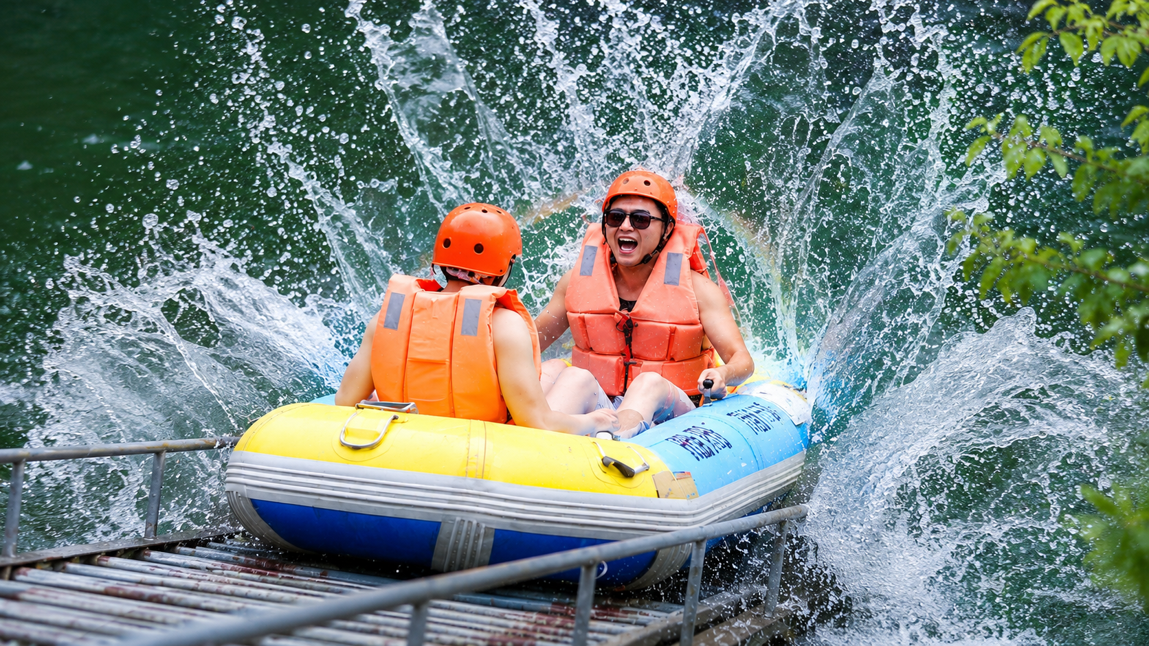 다낭 호아푸탄 래프팅 투어 (Hoa Phu Thanh Rafting Tour)